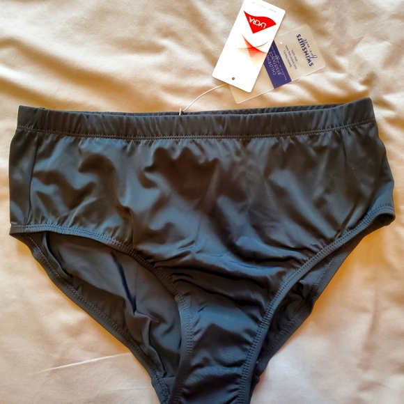 Full Coverage Swim Brief - Picture 3 of 4